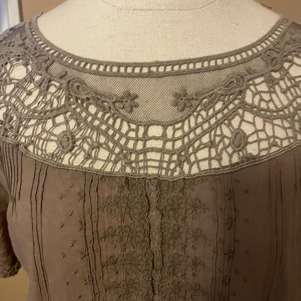Sanctuary knit lace brown blouse small - Picture 3 of 11